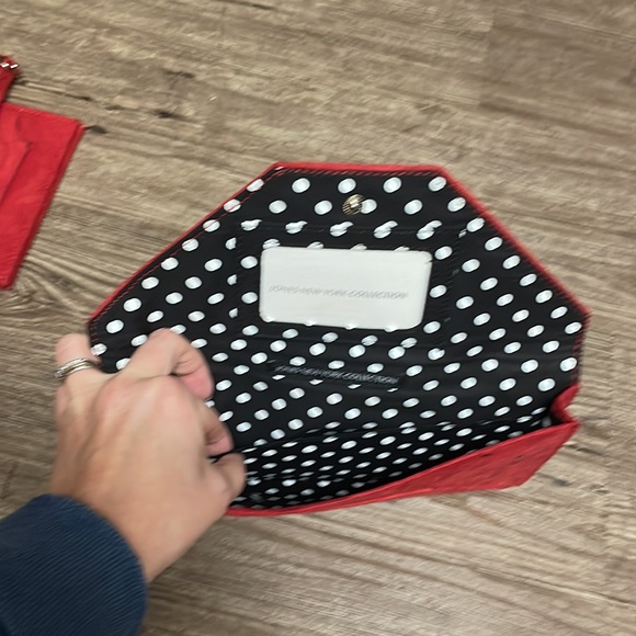 🔴 Travel Trio - Picture 7 of 7